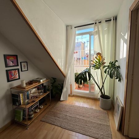 Apartamento R Apartment Barcelona Luaran gambar